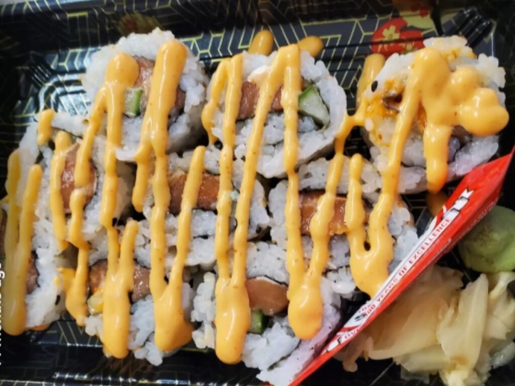 spicy tuna roll koung sushi